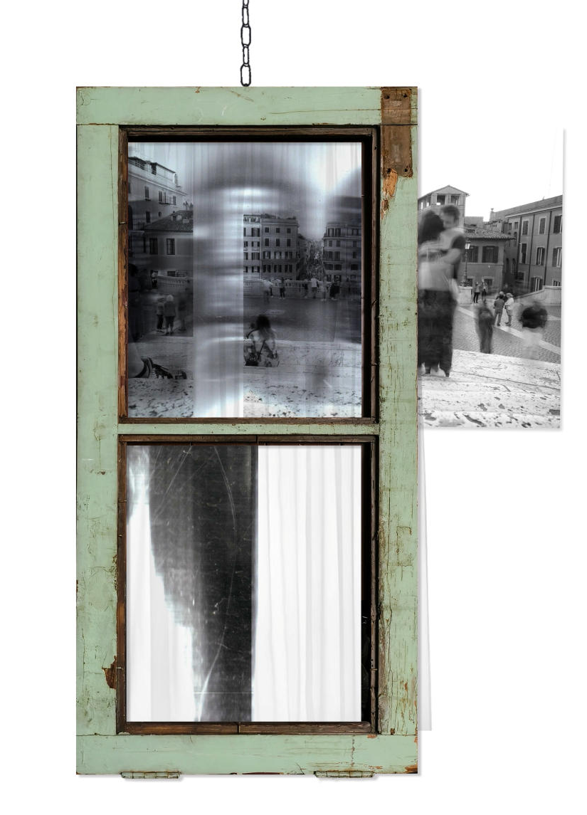 《在窗与水之间》