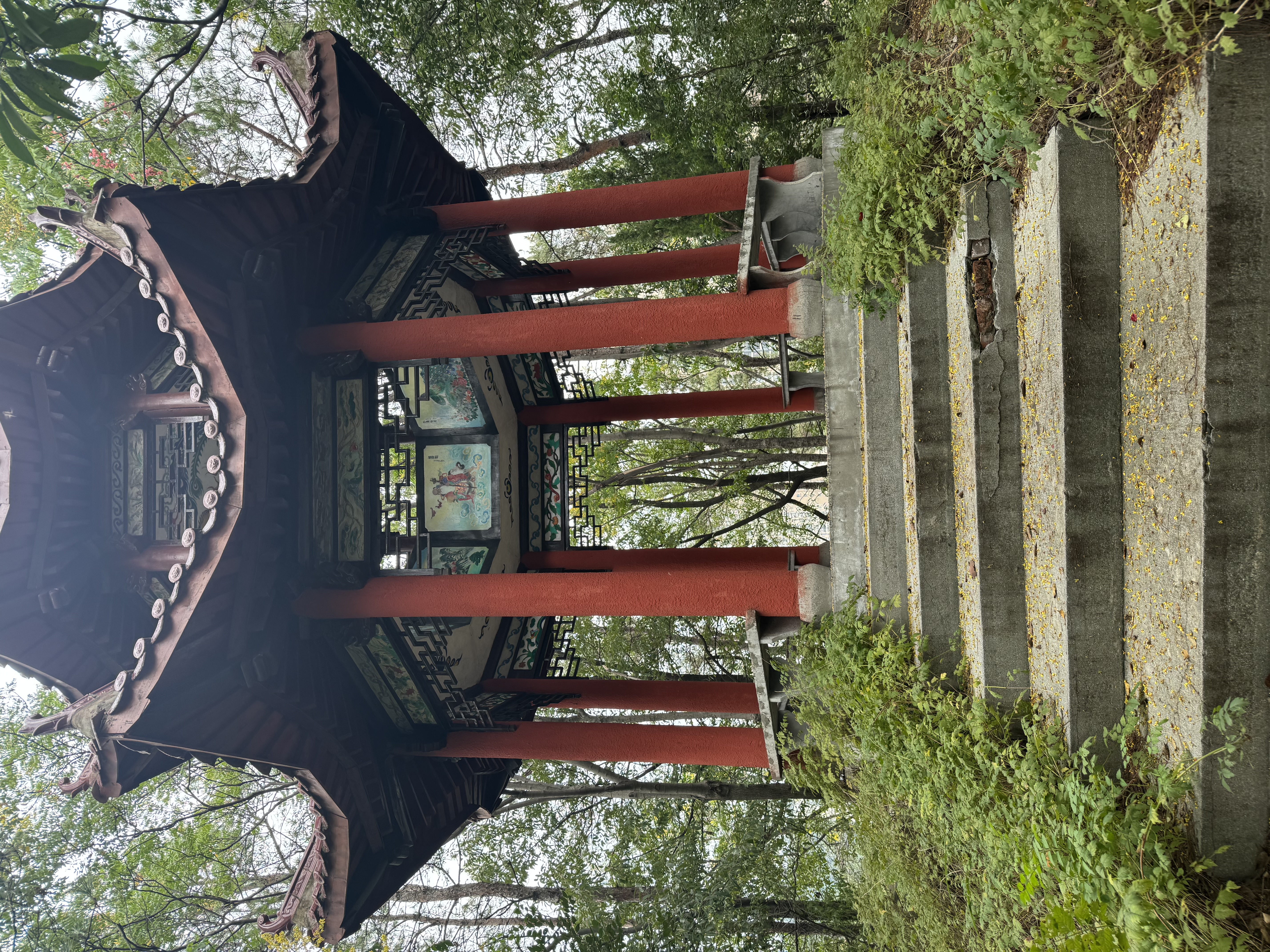 学校五十四年的历史见证